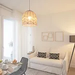 Principe Real Lovely Apt With Ac